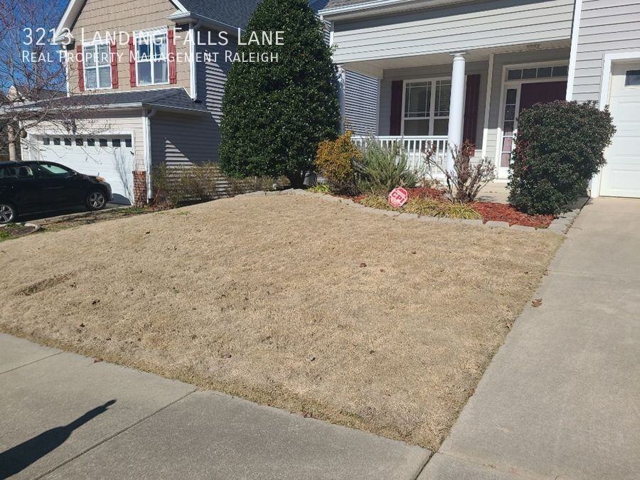 3213 Landing Falls Ln - Photo 2 of 18