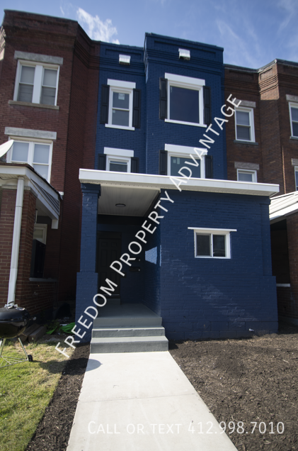 631 East 9th Avenue #2