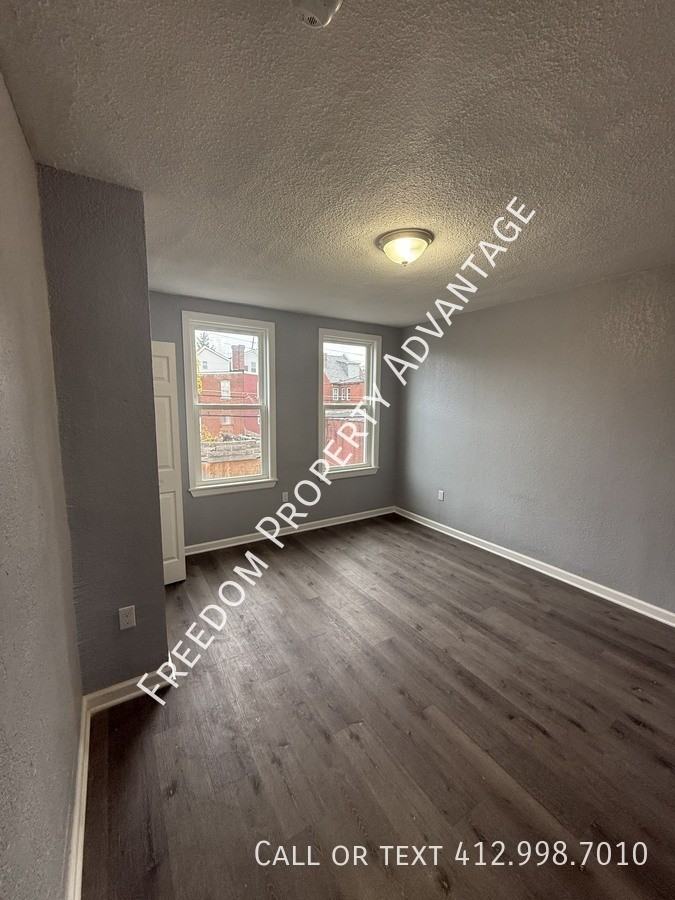 7814 Formosa Way - Photo 2 of 7