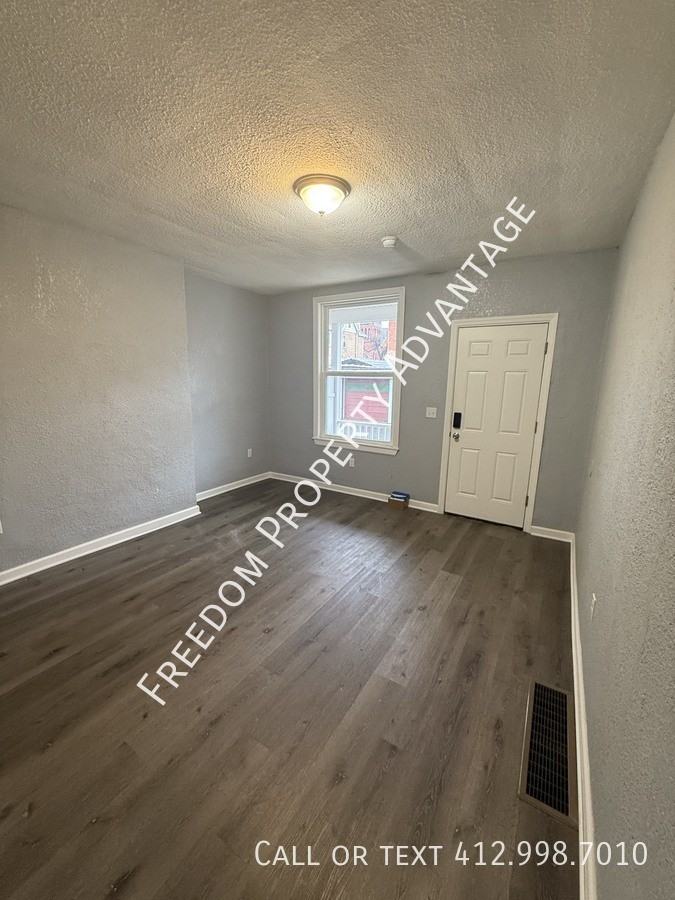 7814 Formosa Way - Photo 7 of 7