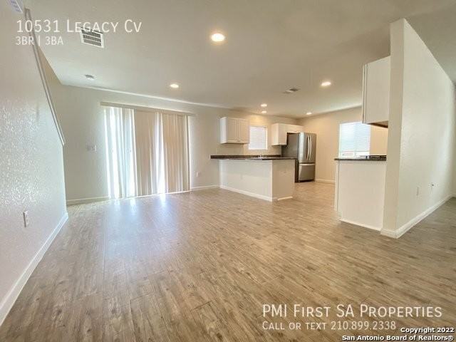 10531 Legacy Cv - Photo 5 of 20