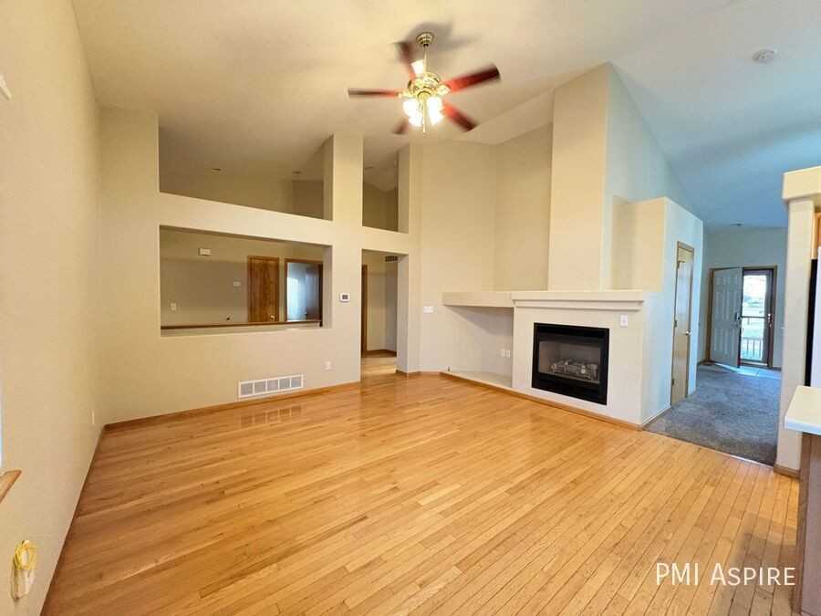 837 Nelson Park Drive - Photo 7 of 21