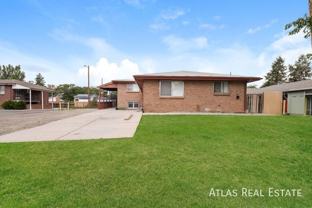 681 Fraser Street #B - Photo 1 of 1