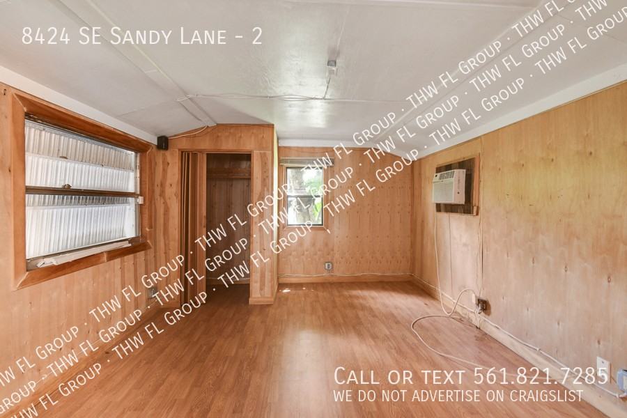 8424 Se Sandy Ln #2 - Photo 6 of 17