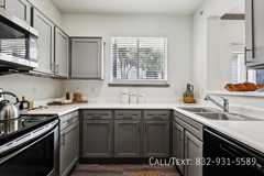 8401 Almeda Rd - Photo 1 of 1