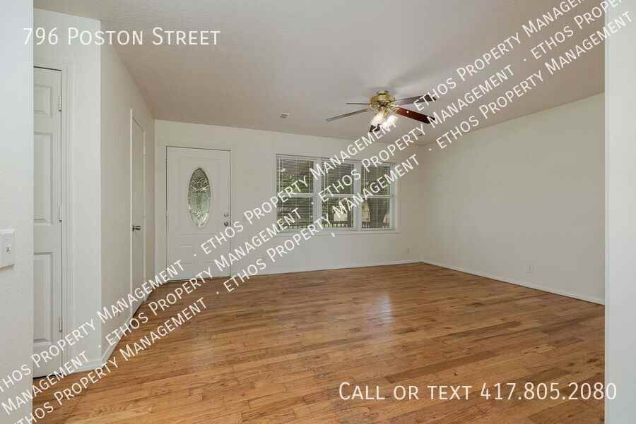 796 Posten St - Photo 3 of 16
