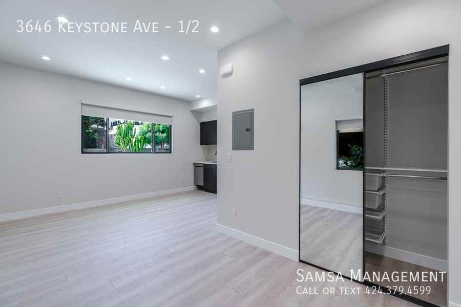 3646 Keystone Ave #1-2 - Photo 4 of 7