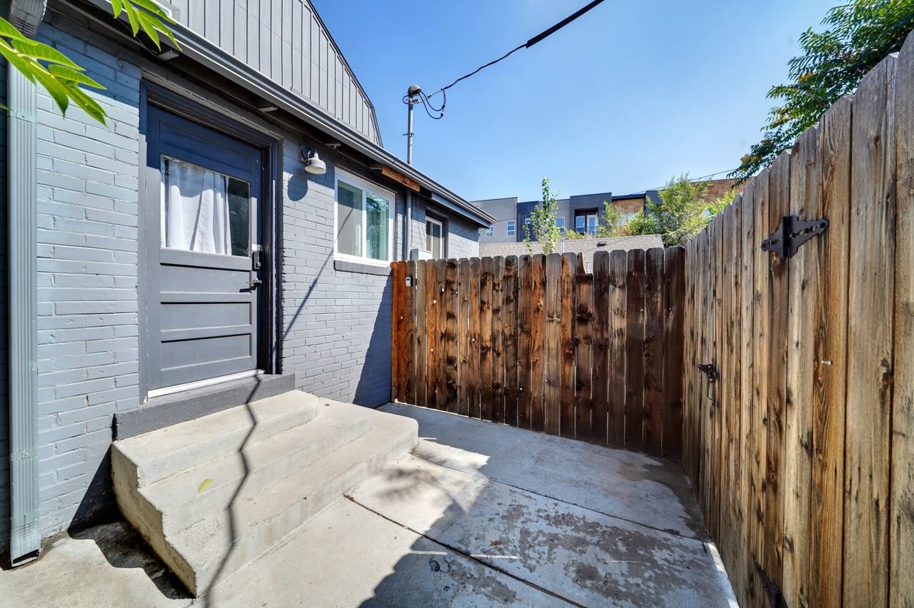 2528 W 23rd Ave #B - Photo 2 of 11