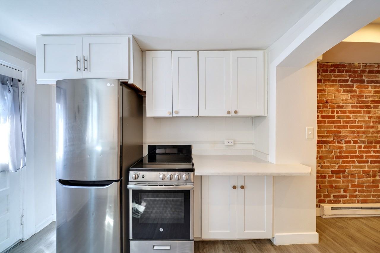 2528 W 23rd Ave #B - Photo 6 of 11