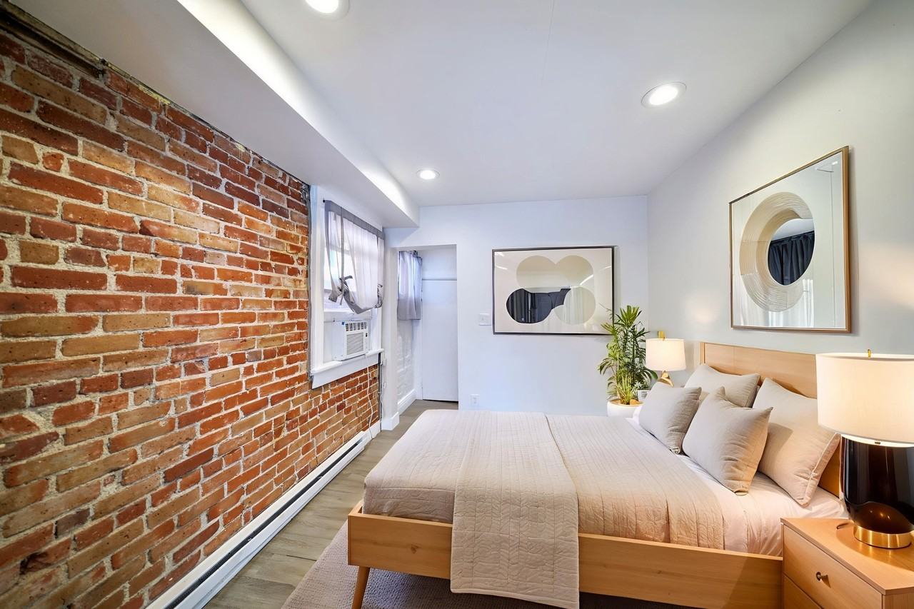 2528 W 23rd Ave #B - Photo 7 of 11