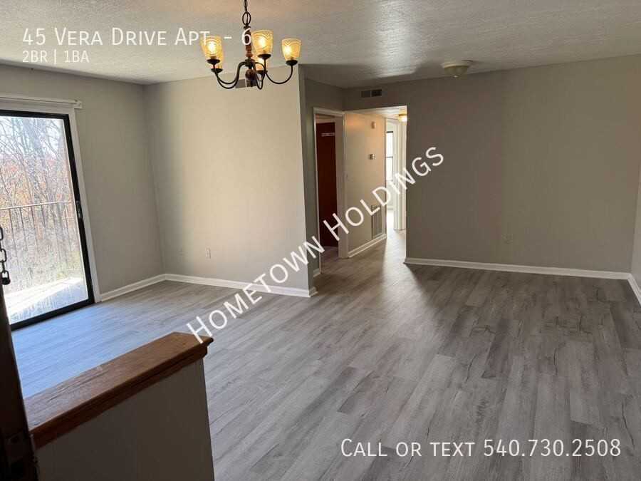 45 Vera Dr #6 - Photo 7 of 8