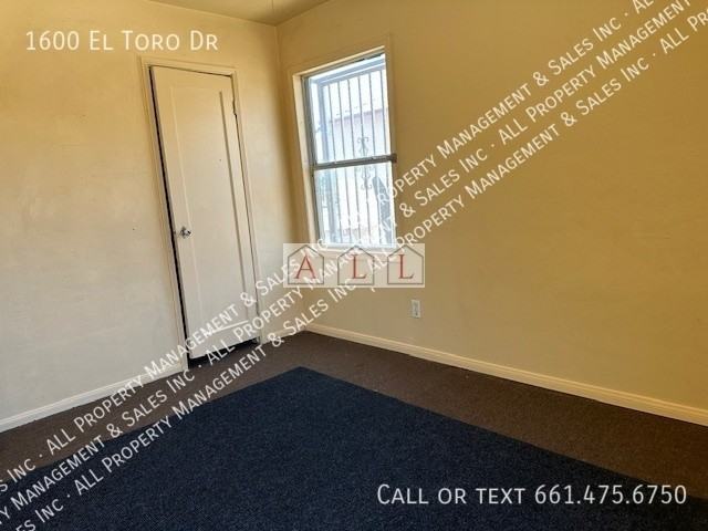 1600 El Toro Dr - Photo 4 of 15