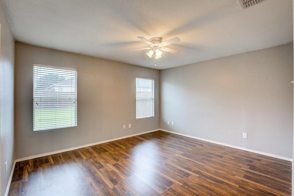 705 Poncho Ln #705 - Photo 3 of 38