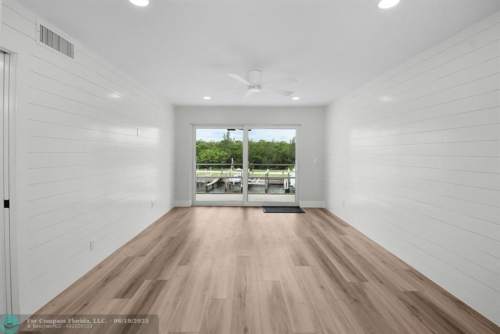 200 N El Mar Dr #200B202 - Photo 3 of 22