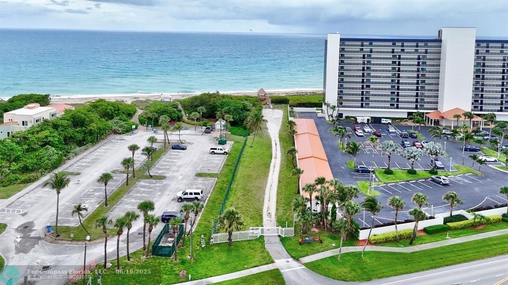 200 N El Mar Dr #200B202 - Photo 5 of 22