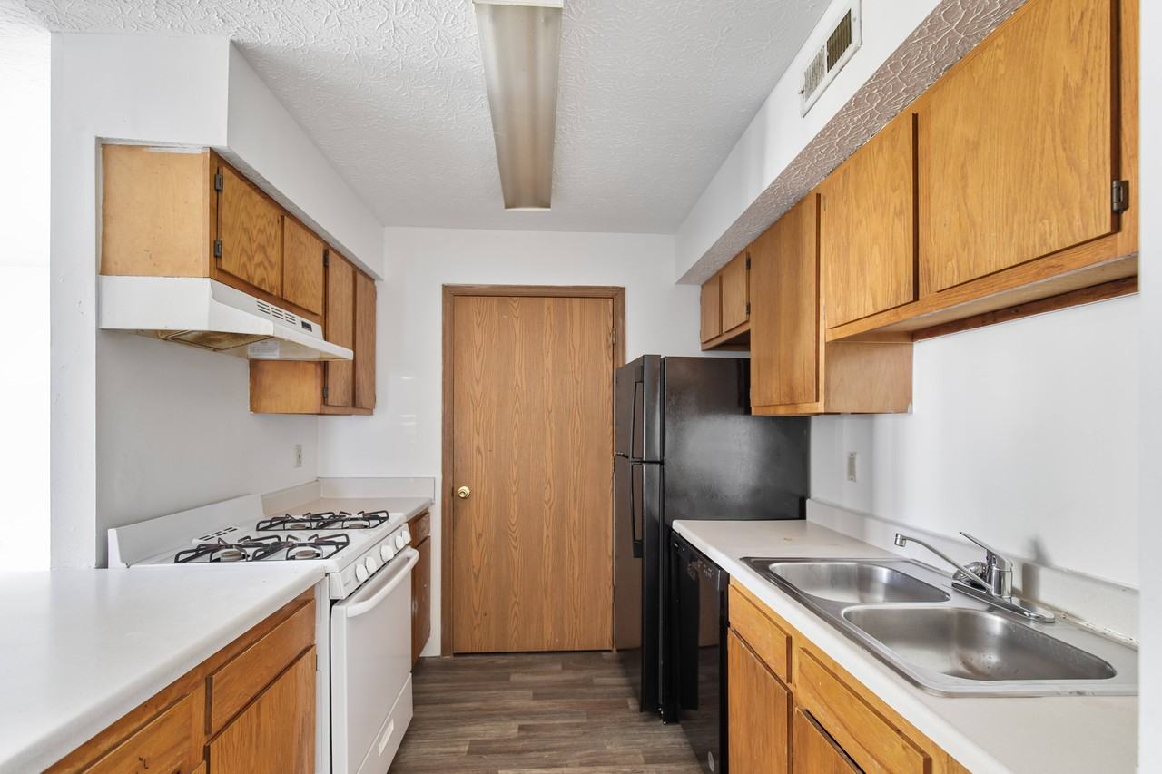 Providence Glen - Photo 2 of 25