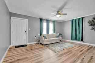 1709 Clay St #NA - Photo 1 of 1