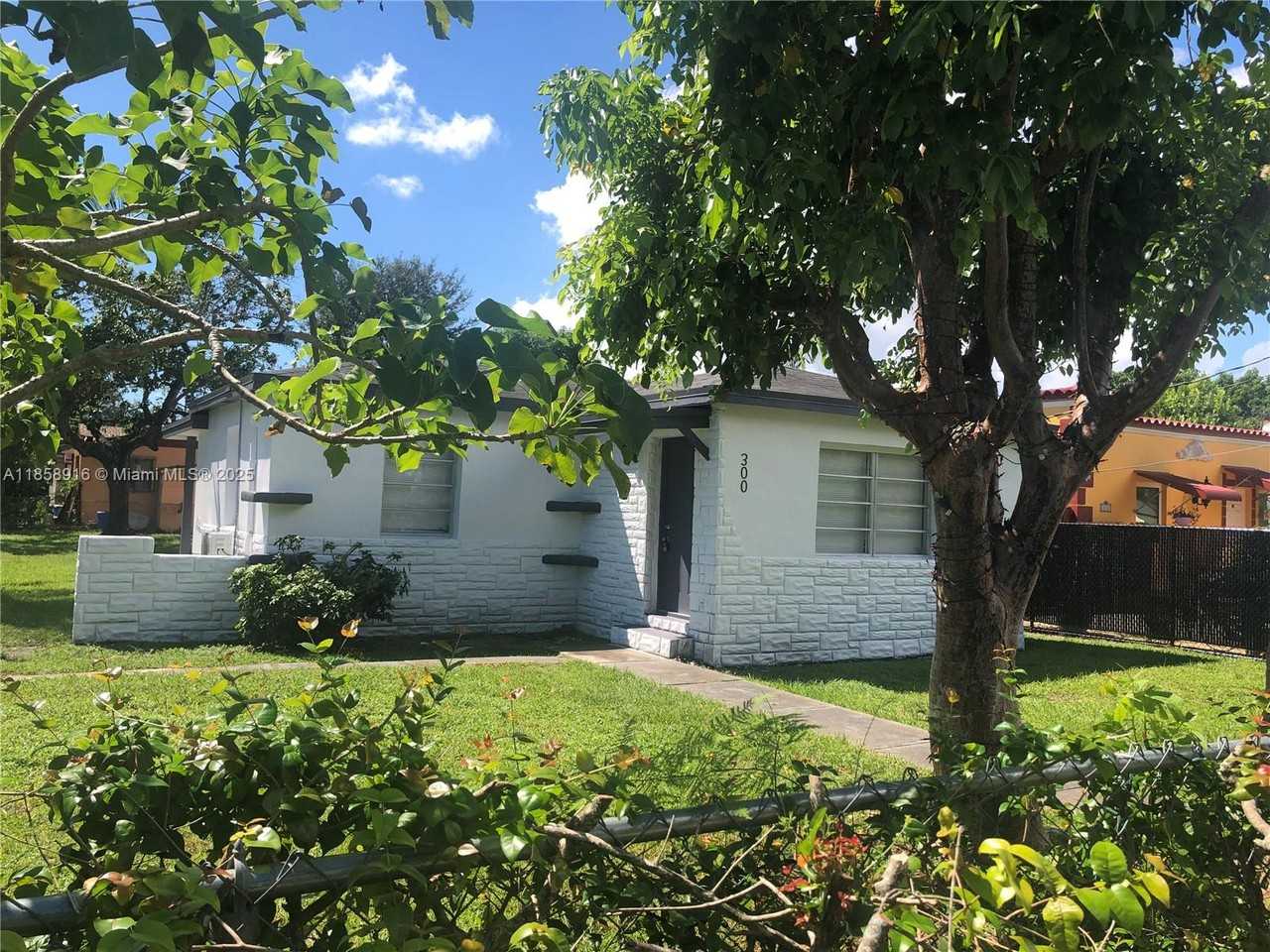 300 Nw 97th St #NA - Photo 3 of 16