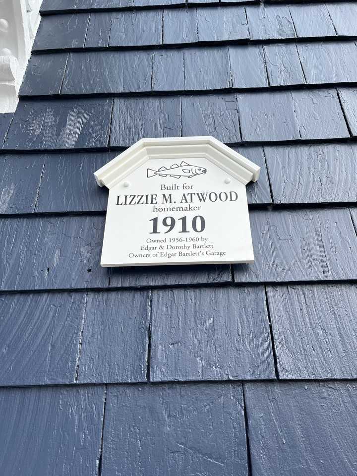 35 Lincoln Ave #2 - Photo 4 of 32