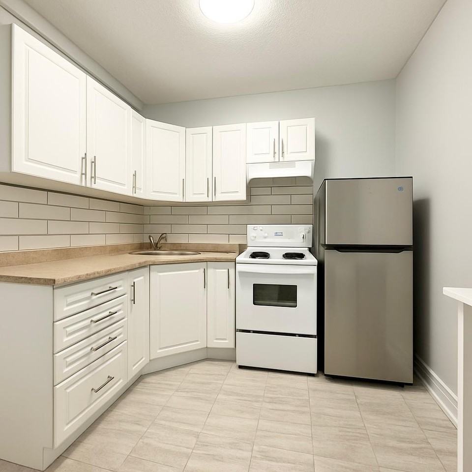 33 Ontario St #4 - Photo 2 of 10