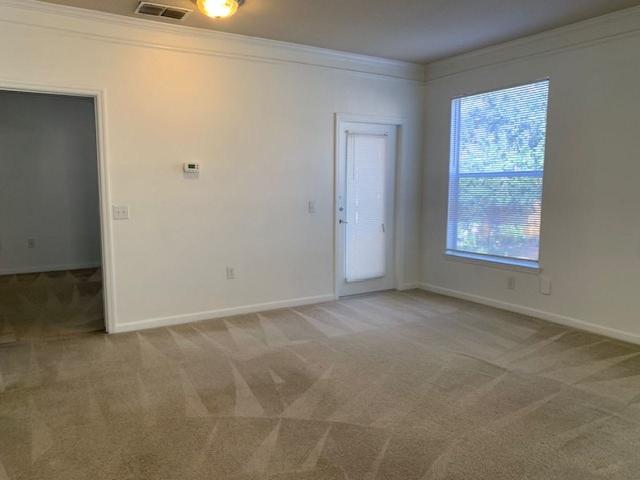 8855 Villa View Cir - Photo 7 of 23