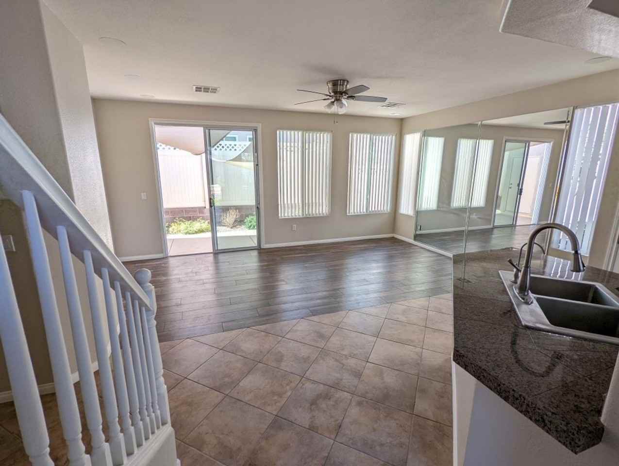 7585 Aspen Color St - Photo 2 of 18