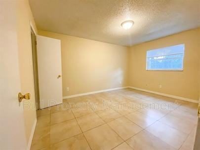 Cherry Oaks APT - Photo 2 of 22