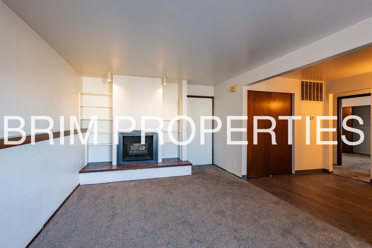 290 S. 100 E. - Photo 4 of 35