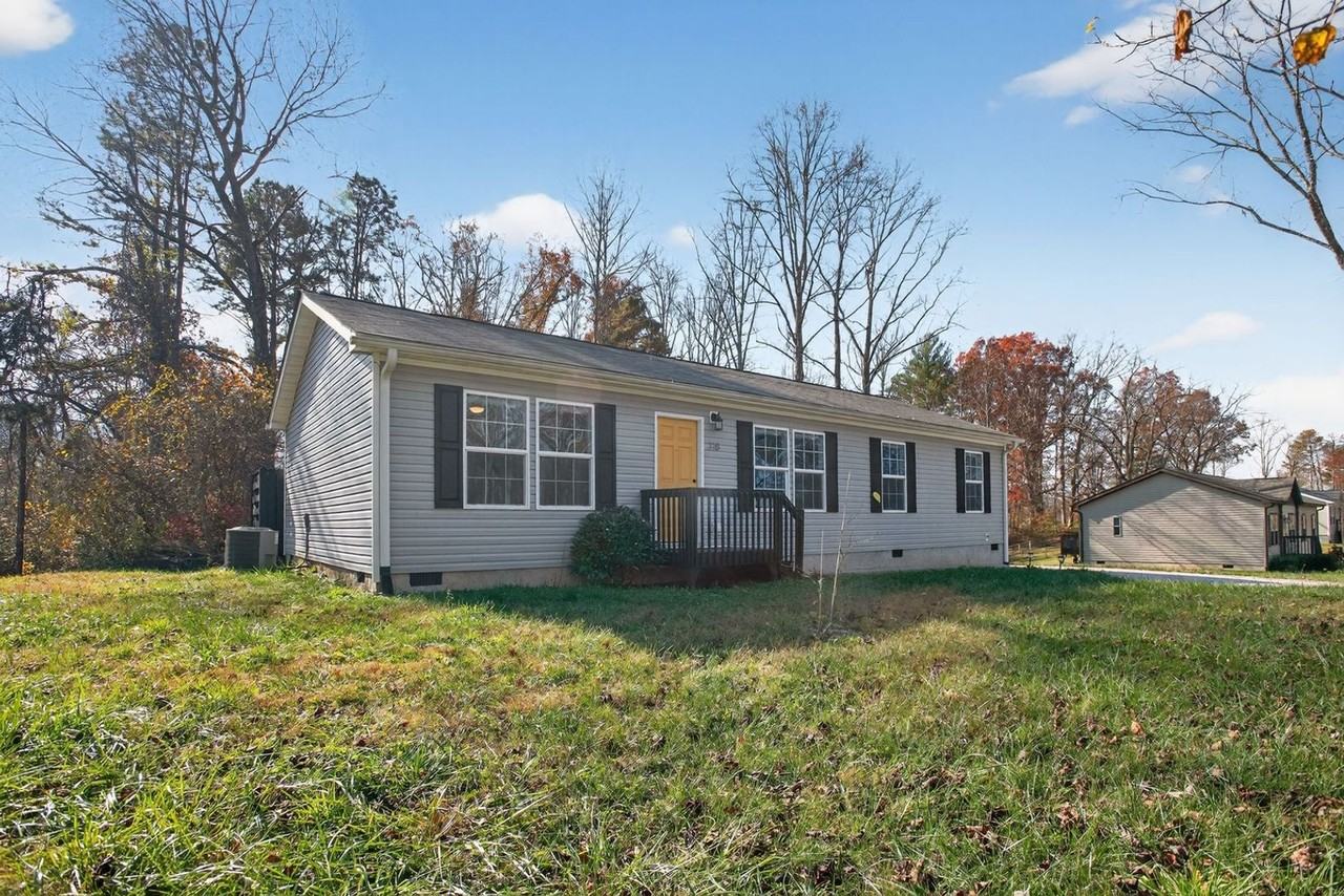 318 Souther Road - Photo 3 of 27