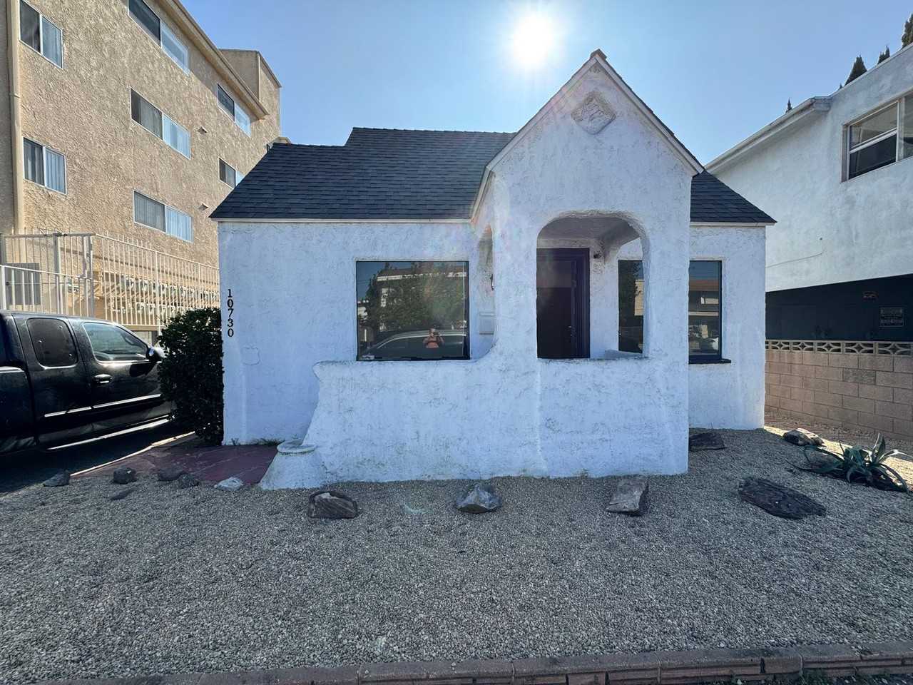 10730 Palms Boulevard