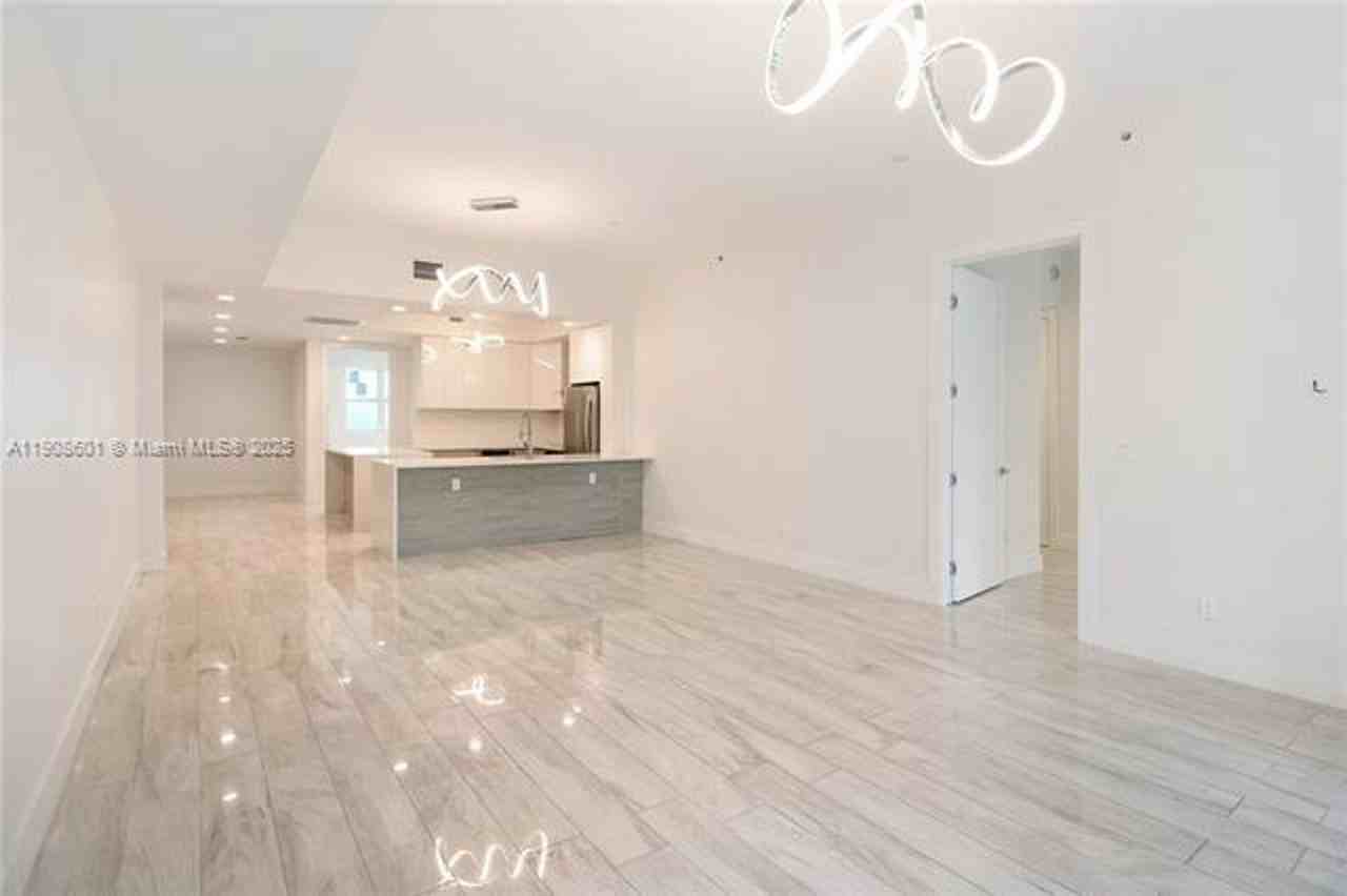 14951 Royal Oaks Ln #107 - Photo 5 of 26