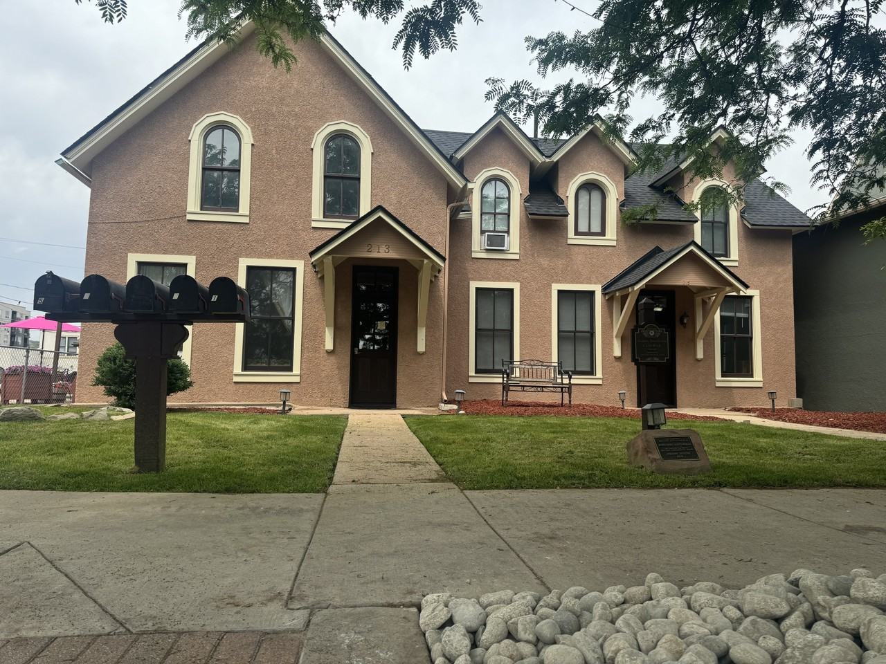 Owens House LLC - Photo 2 of 15