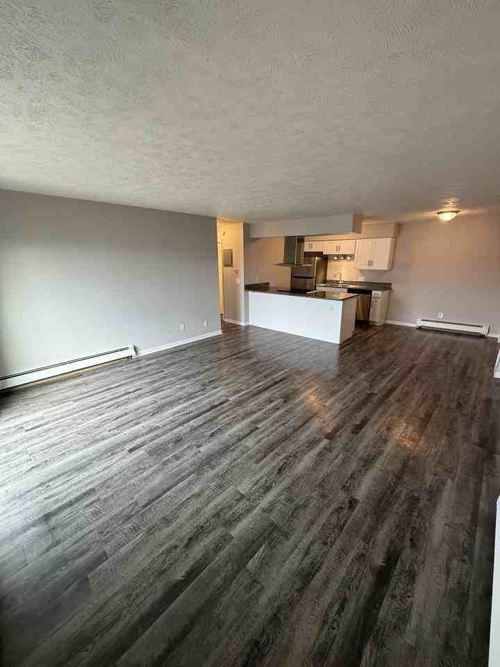 905 Coolidge Road - Photo 5 of 14