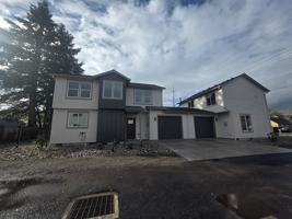 featured image of MHH8-18- 721 E St Independence, OR 97351