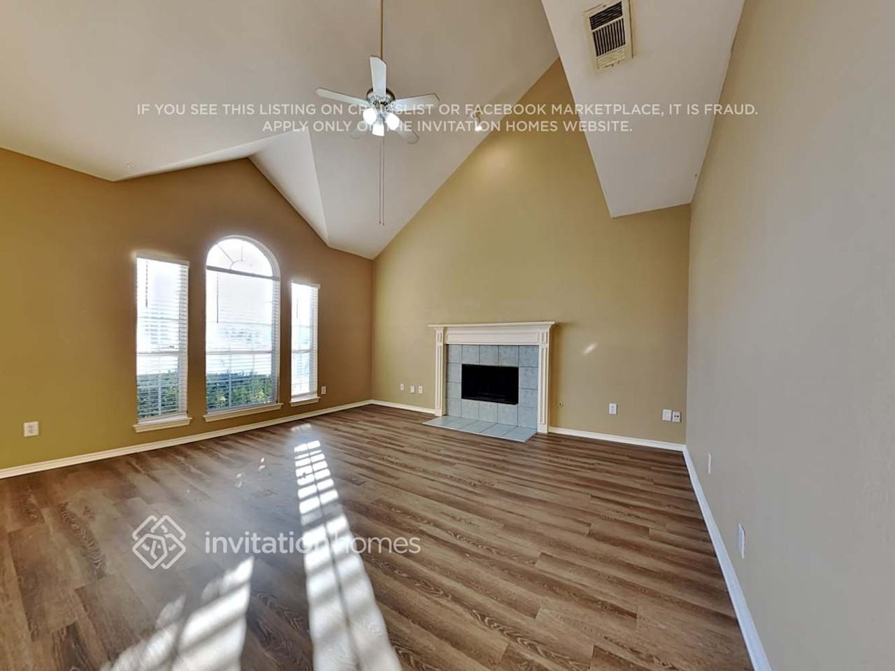 304 Stringer Dr - Photo 4 of 20