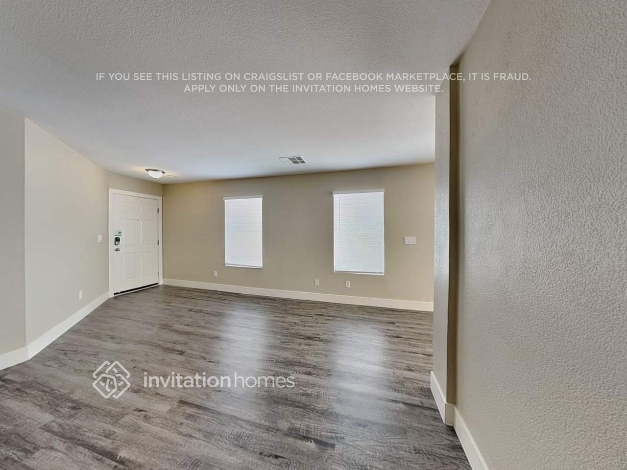 8648 Shady Pines Dr - Photo 3 of 18