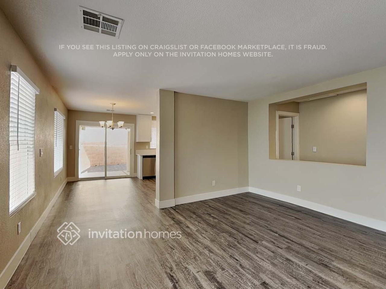 8648 Shady Pines Dr - Photo 4 of 18