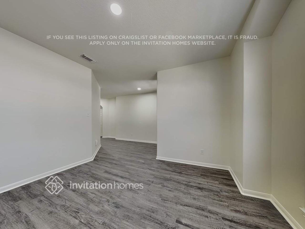 15407 Riford Drive - Photo 4 of 18