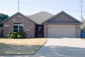 featured image of 900 Sw Crownview St