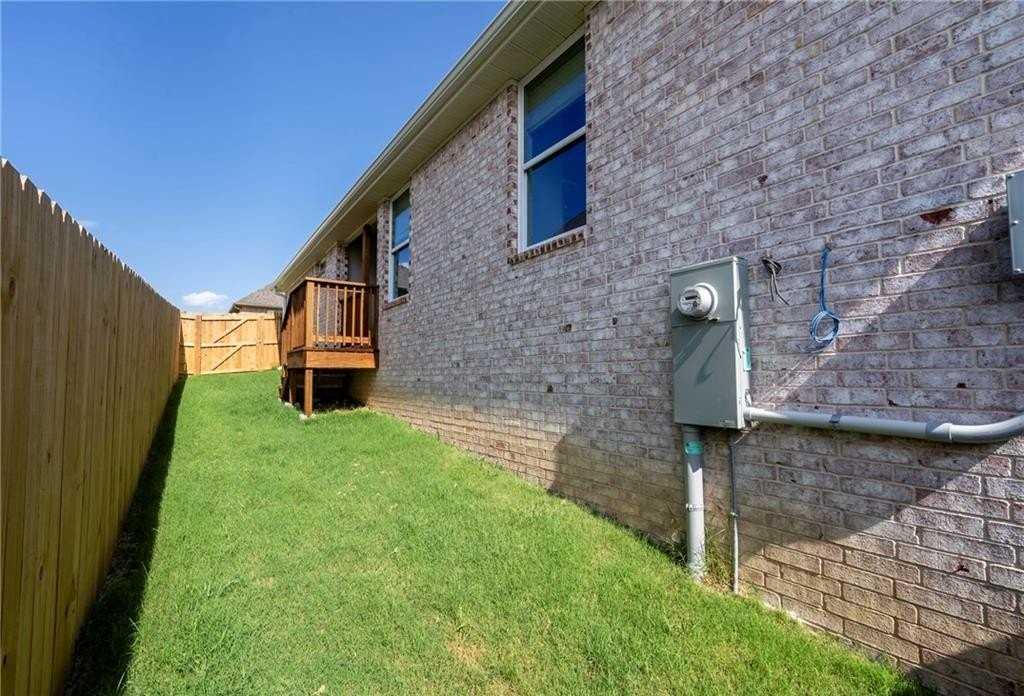 4206 Sw Adams Rd - Photo 6 of 26