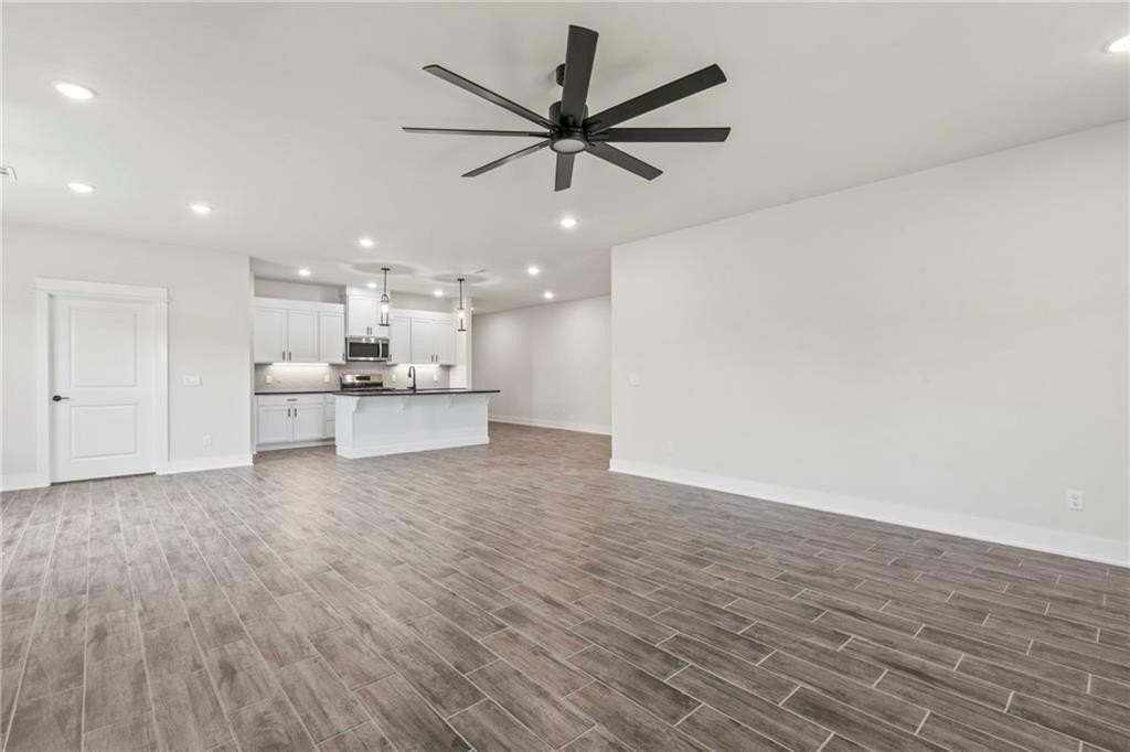 28 W Gilpin St - Photo 5 of 25