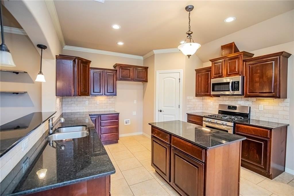 2955 N Raven Ln - Photo 6 of 22