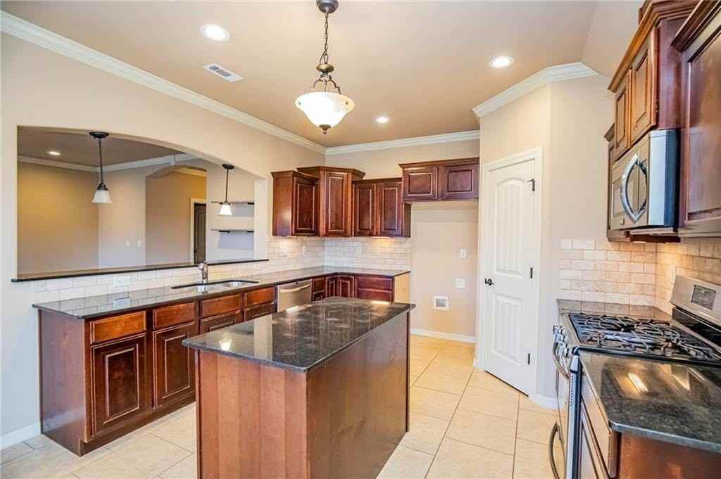 2955 N Raven Ln - Photo 7 of 22