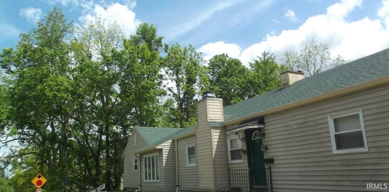 613 South Highland Avenue