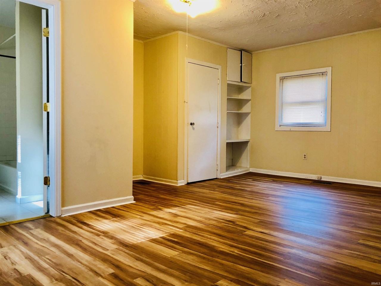 613 S Highland Ave - Photo 7 of 12