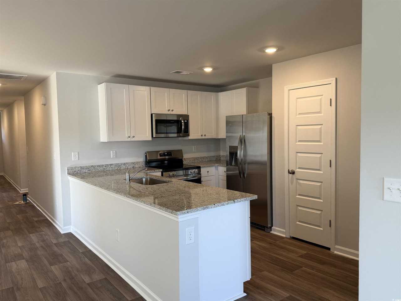 517 Cambria Dr - Photo 6 of 23