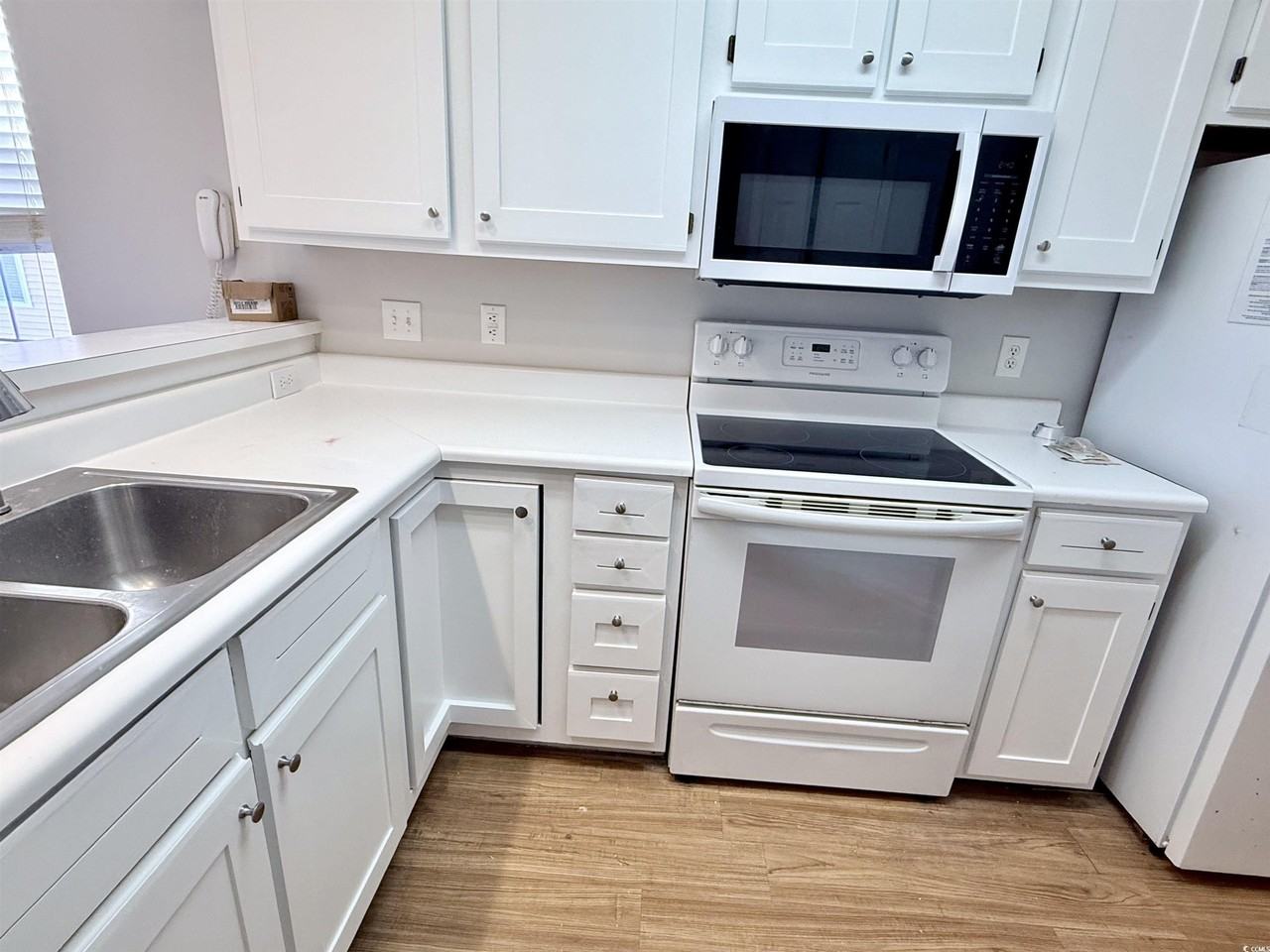 628 Waterway Village Blvd - Photo 4 of 21