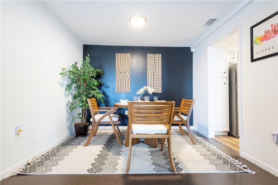 520 S Chaparral St Apt 202 #202 - Photo 7 of 16