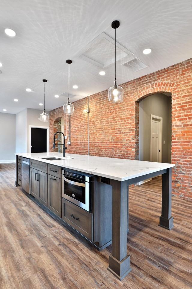 370 S Washington Ave - Photo 5 of 50