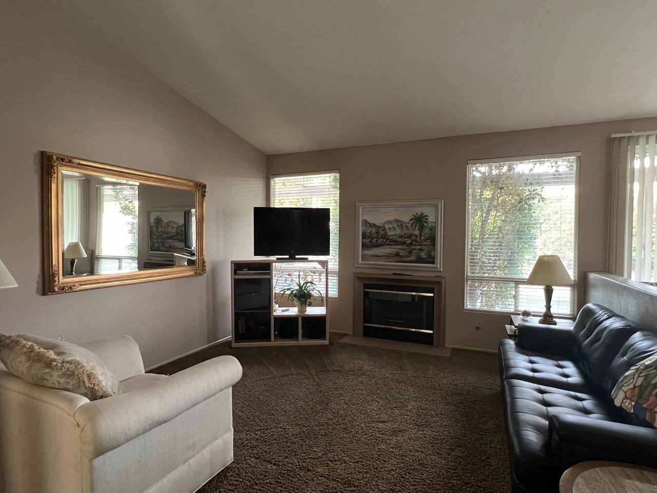 248 Strada Fortuna - Photo 3 of 11